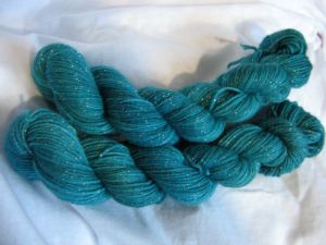 Knitter's Club Sub YEAR for AUSSIES Knitter's Club Sub YEAR for AUSSIES